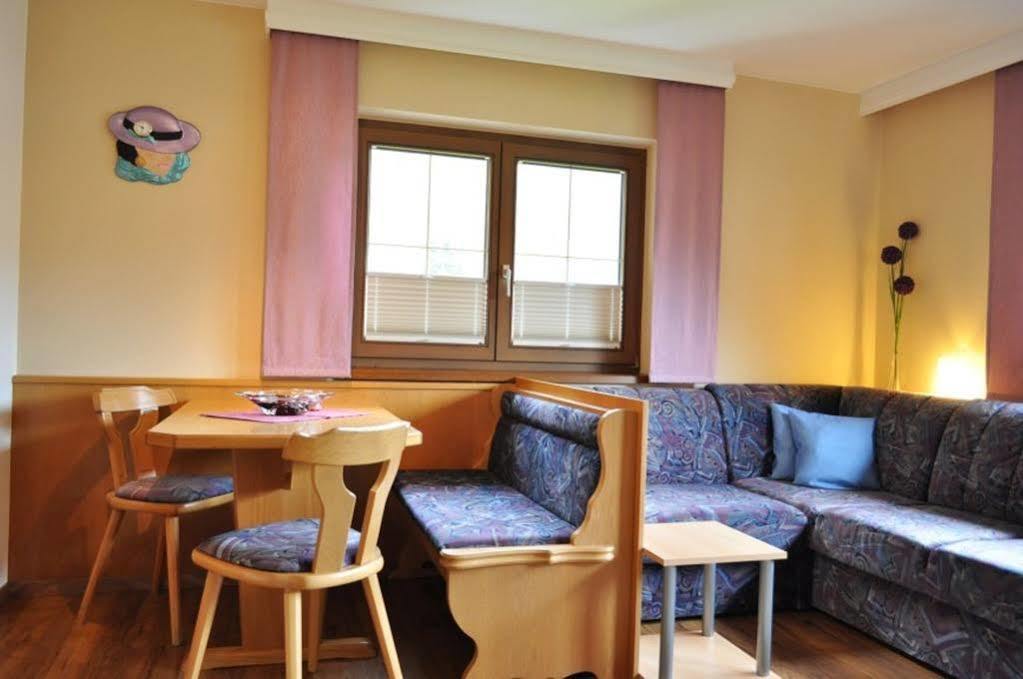 לאנגנפלד Appartements Kuprian מראה חיצוני תמונה